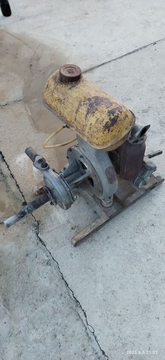 Насос центробежный