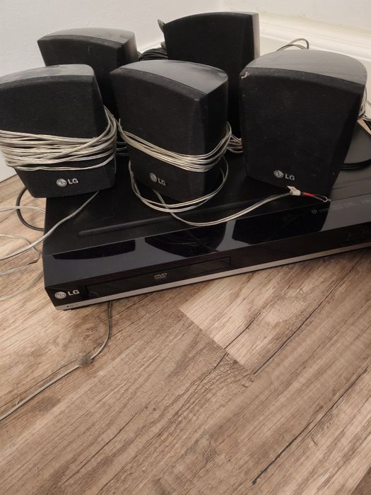 Sistem home cinema LG 5.1