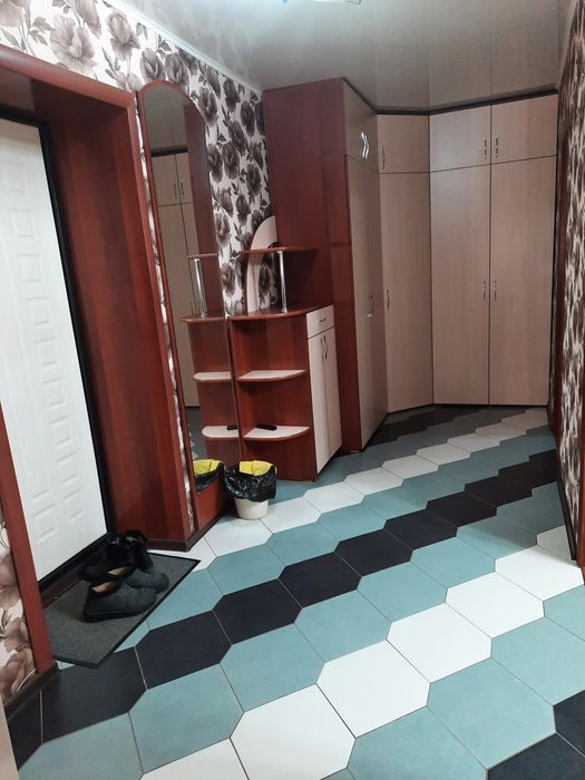 Сдам квартиру 2 комнатную