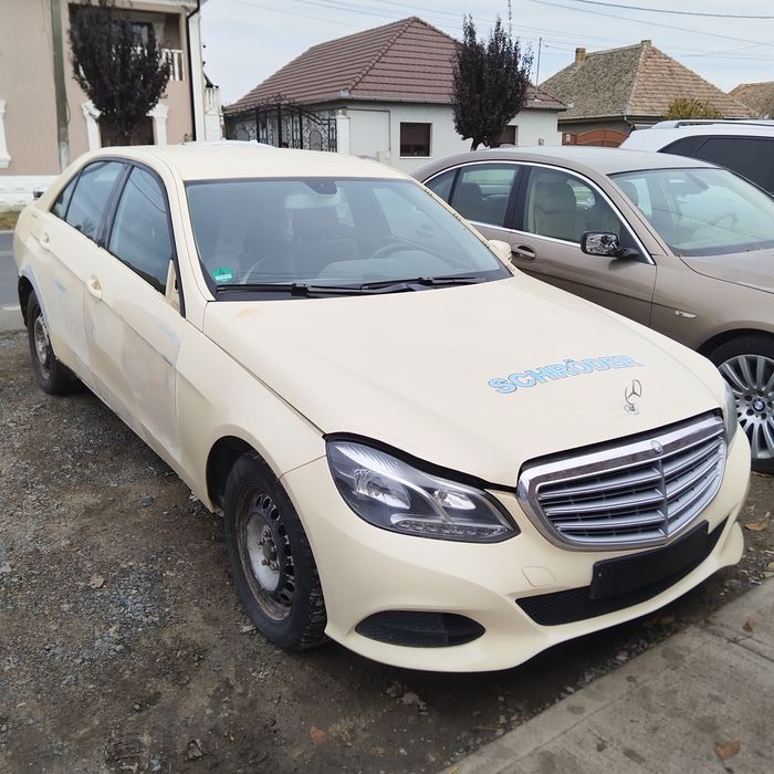 Bot/Fata completa Mercedes E-Class w212 FACELIFT Bara/far/Capota/Aripa