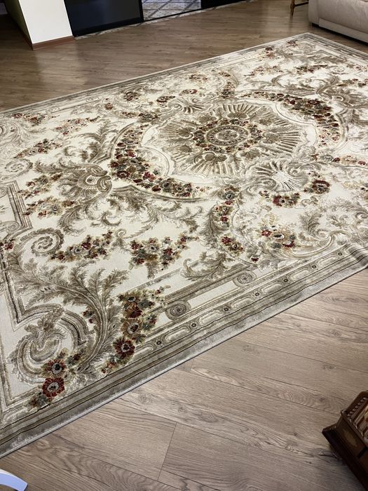 Ковер турецкий б/у размер 3*4