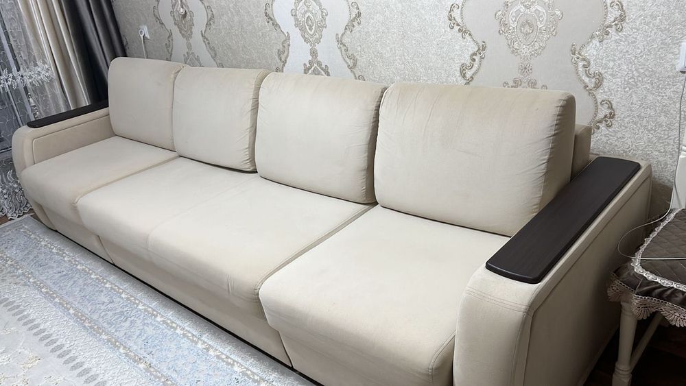 Продам диван 100x300