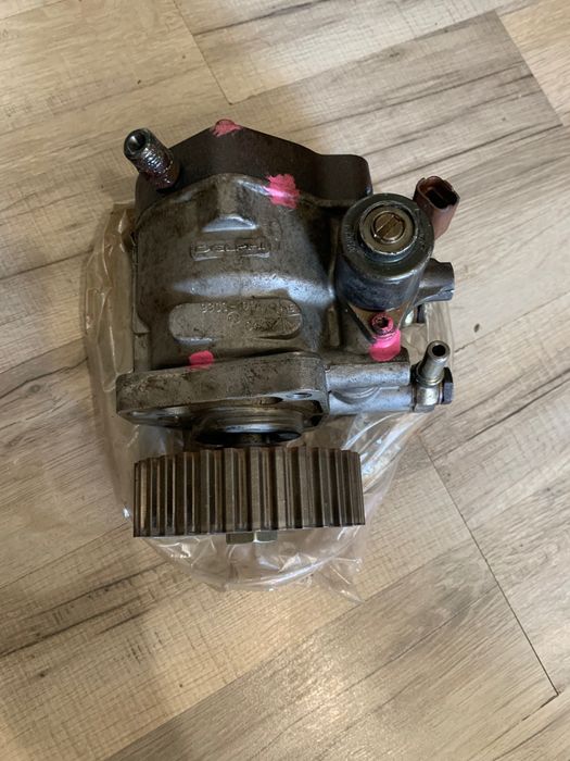 Vand pompa de inalta suzuki liana 1.4ddis