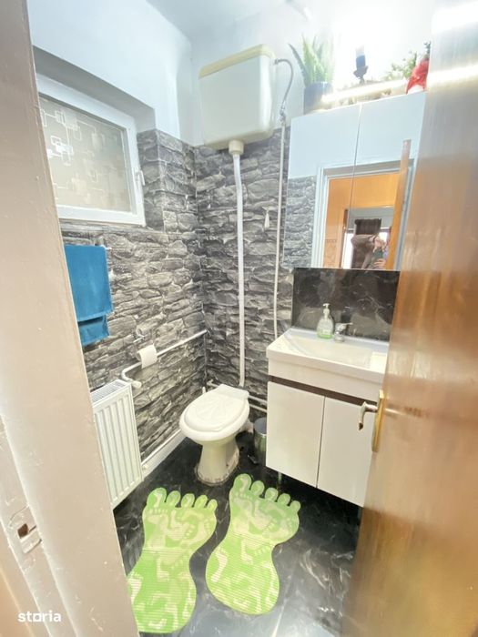 3 Camere-Decomandat-70 mp-Etaj Intermediar-Metrou Tineretului