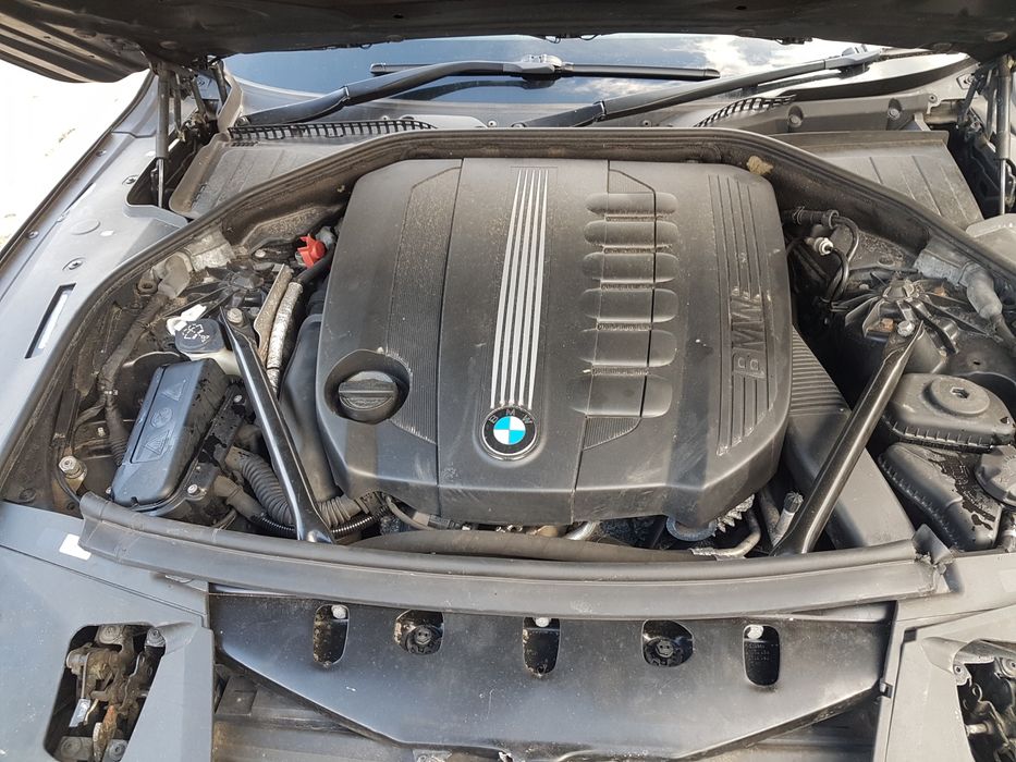 Piese/dezmembrari F01 F02 dezmembrez 730 F01