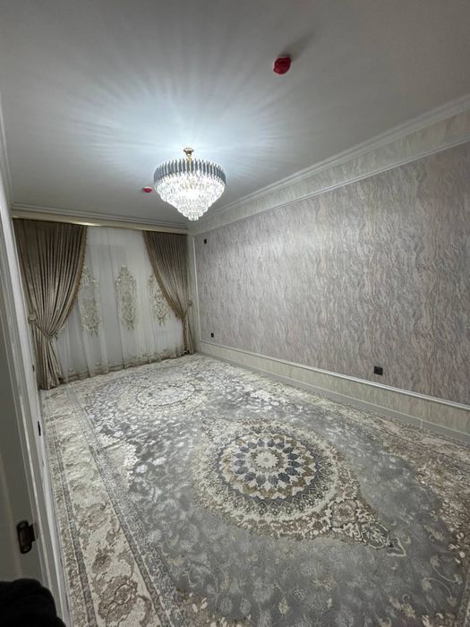 Яккасарой 3/6/16. Евро ремонт Обш: 75 кВ.м.Ор.р: Цум, Космонавт метро