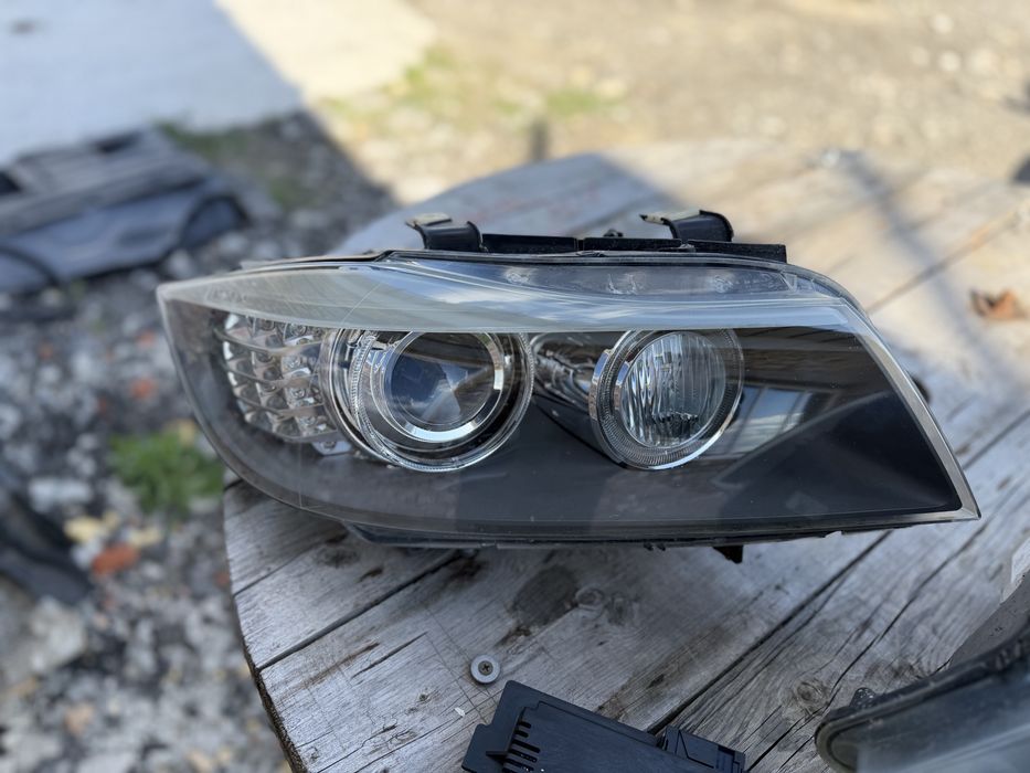 Завиващ ксенон бмв е90 е91 facelift