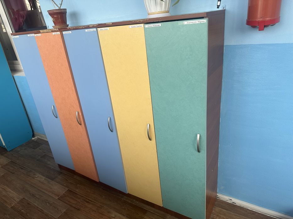 Продается шкафчики для детского сада