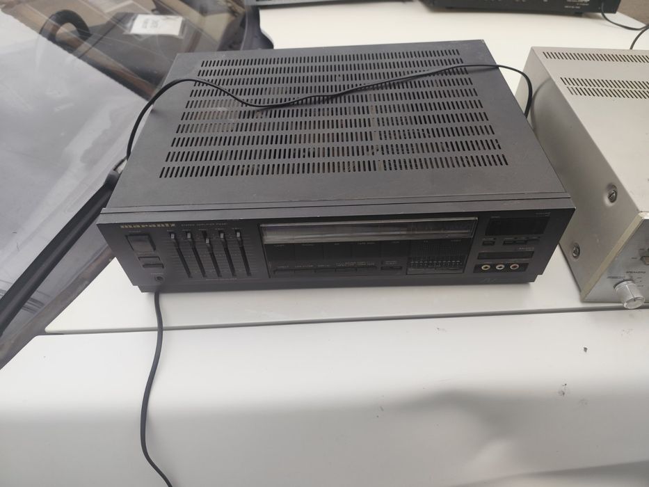 Продавам усилватели .