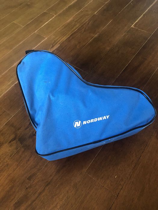 Продаю мужские коньки