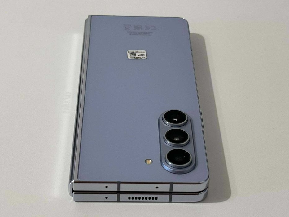 Бартер! Samsung Galazy Z Fold 5 Icy Blue (Син)