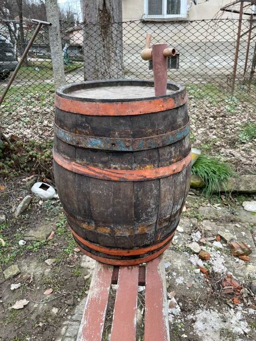 Буре за ракия и вино