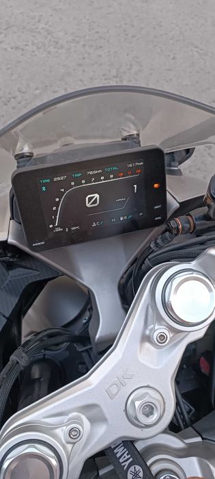 Motasikl Ducasu 400 kub