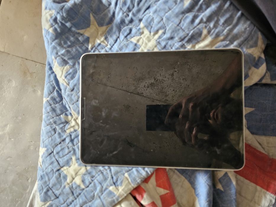 Ipad m2 256 без каробки толко деньги надо