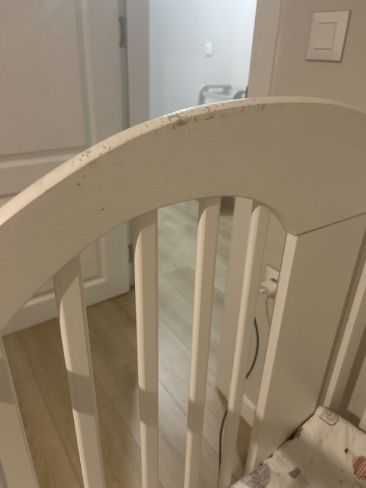 Детска дървена кошара, легло 120х60 + матрак + протектор за матрак