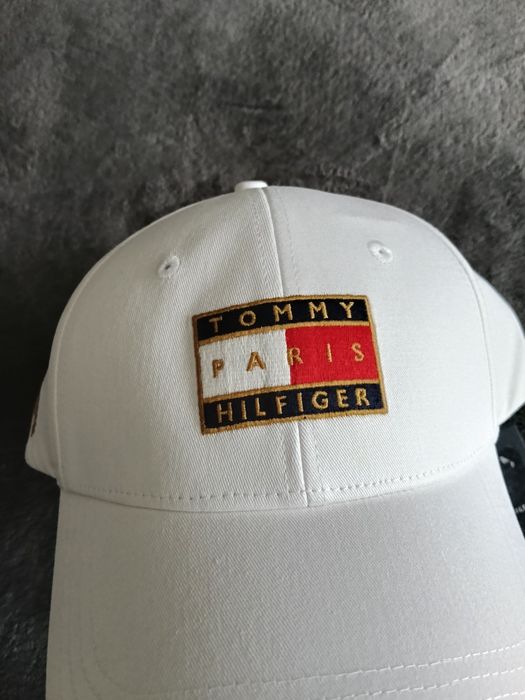 Tommy Hilfiger șapcă unisex Paris 85 alba OS noua originala