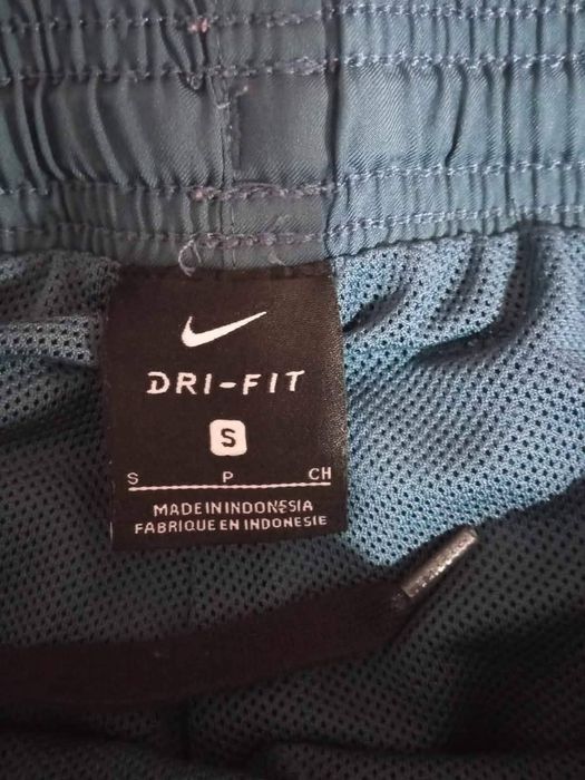 Мъжко оригинално долнище.  Като ново.  Nike DRI FIT