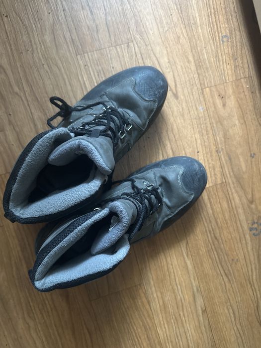 Зимние качественые сапоги