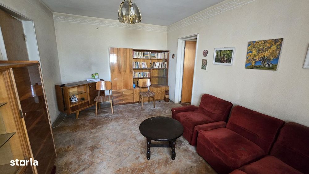 Apartament 3 camere, Craiovei, etaj 3/4