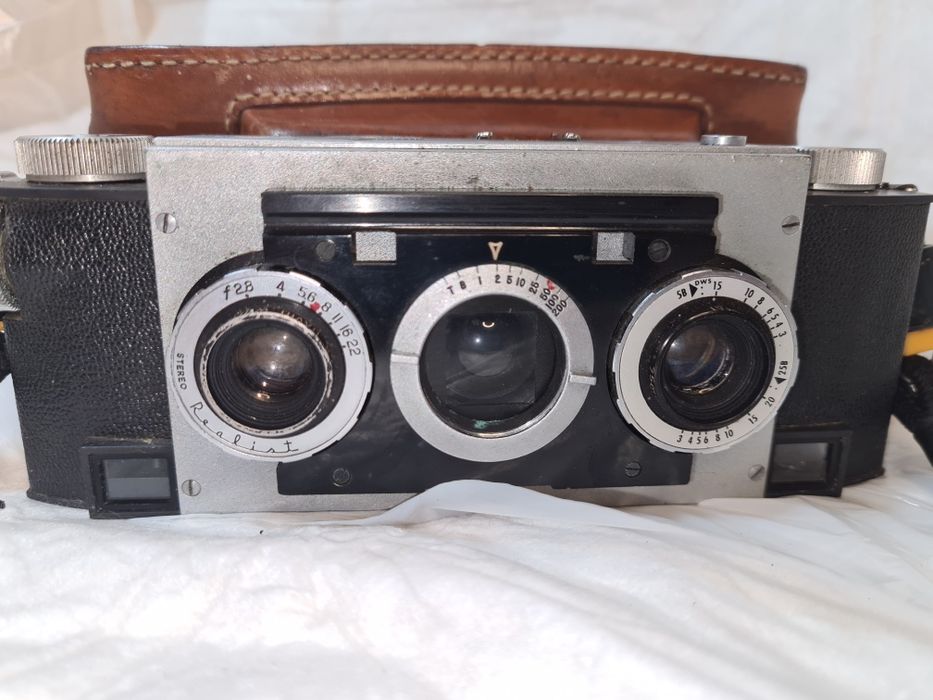 Ретро 3D фотоапарат Stereo Realist