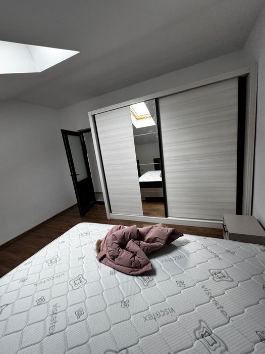 In vanzare apartament mobilat