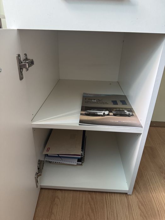 Birou Ikea MALM - Stare bună