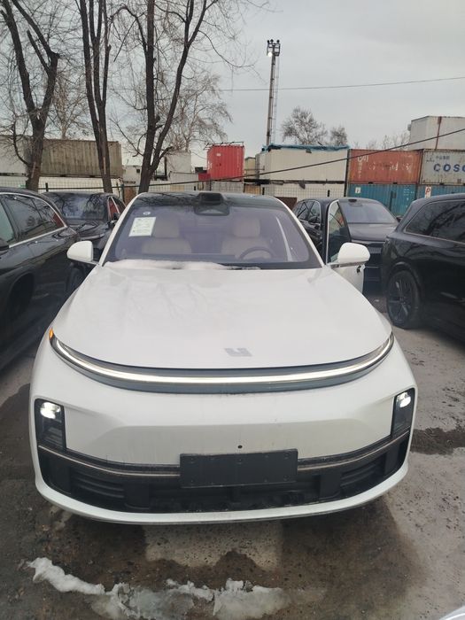 Li7 Ultra Restayling ,Hayit Bayramiga skidka nalichida 1 ta.OQGA KOFE