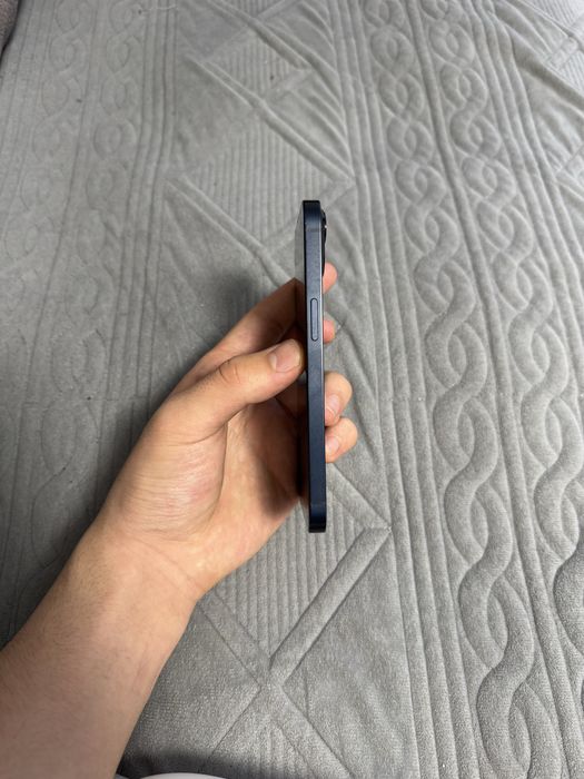 iPhone 13 128гб АКБ 87%