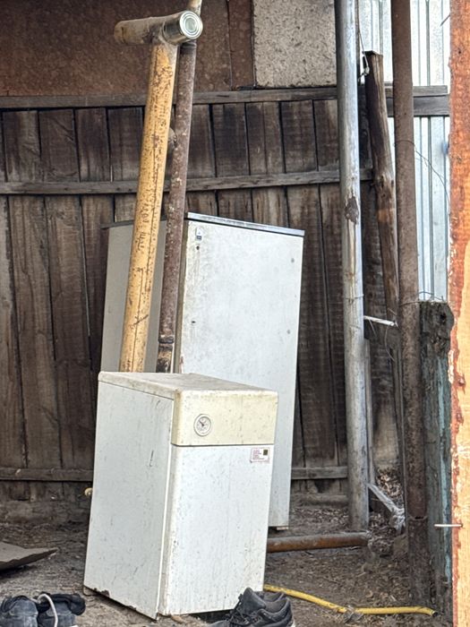 Продам газовый котел старый