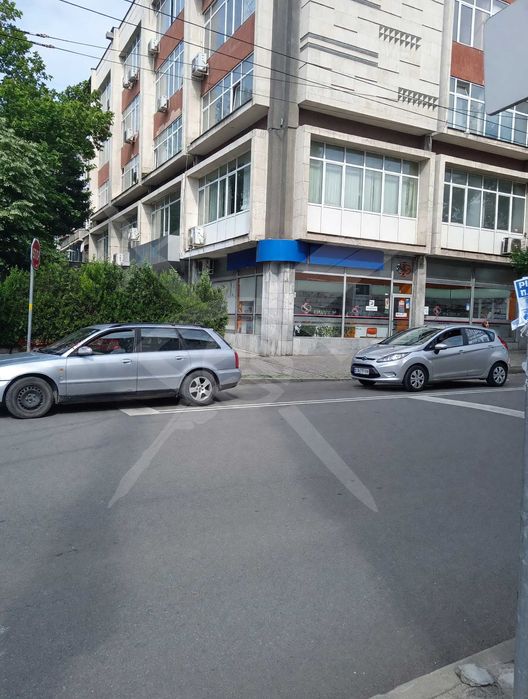 Магазин под наем в Центъра 178705