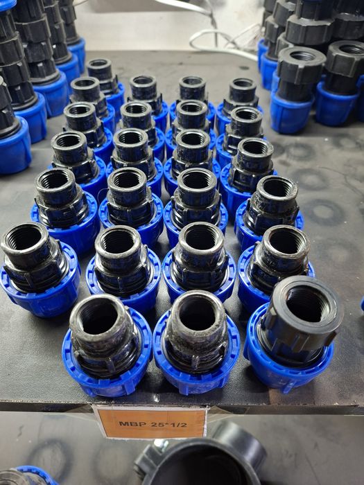 Полиэтиленовые трубы, фитинги ,муфты