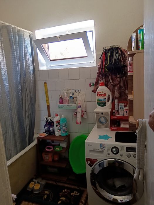 Продаётся 2х комнатная квартира