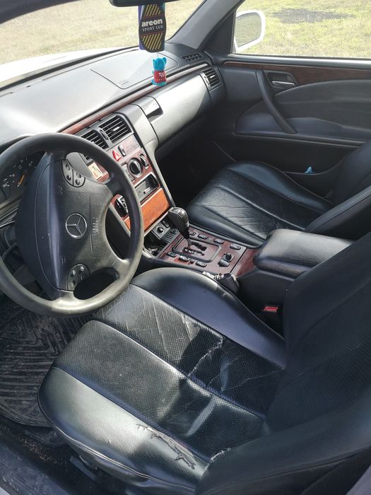 E class w210 facelift цяла за части