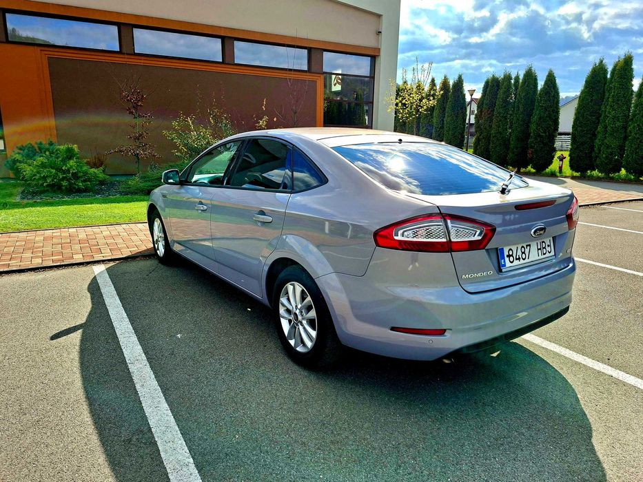 Ford mondeo an 2010 2l diesel