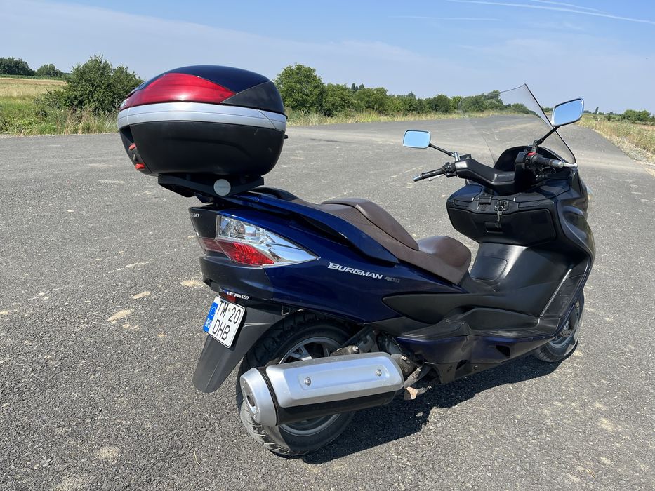 Maxi scooter Suzuki Burgman AN 400