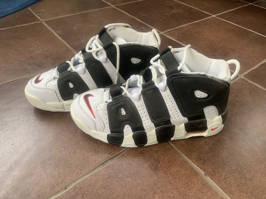 Продам кроссовки