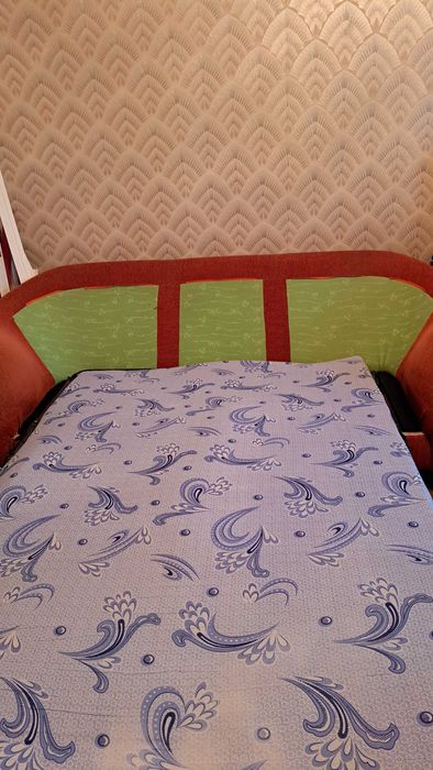 Продам Диван и кресло