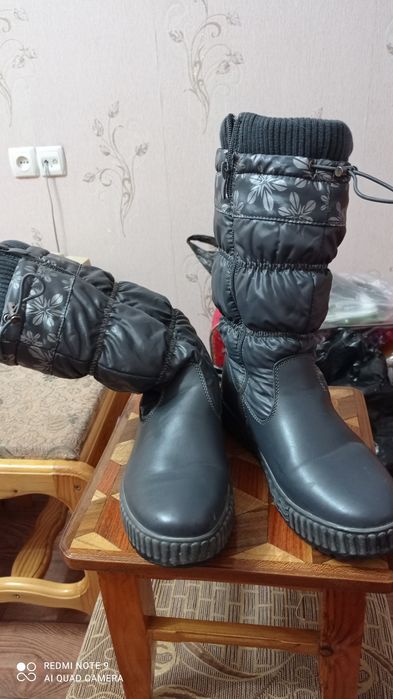Сапоги 37 размер,но маломерят в хорошем состоянии