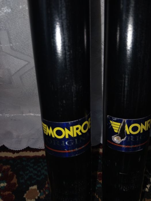 Амортизаторы на Ауди 80 в3-4