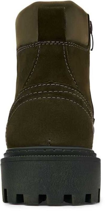 Продам мужские ботинки