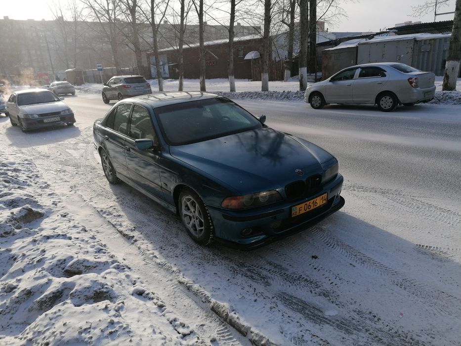 Продам БМВ е39 2.8