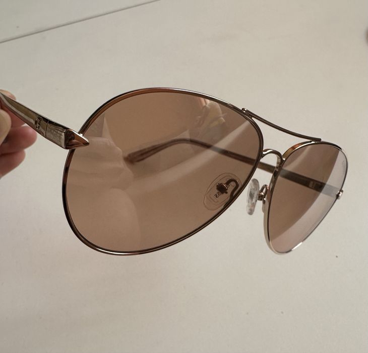 Слънчеви очила Guess