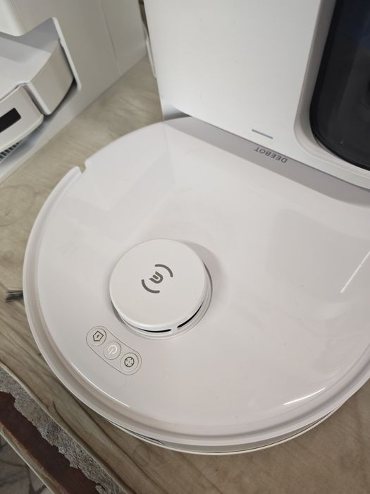 Робот Прахосмукачка за Сухо и Мокро Почистване ECOVACS DEEBOT N20 Plus