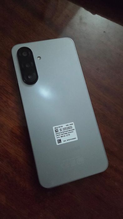 Продам Samsung a 17