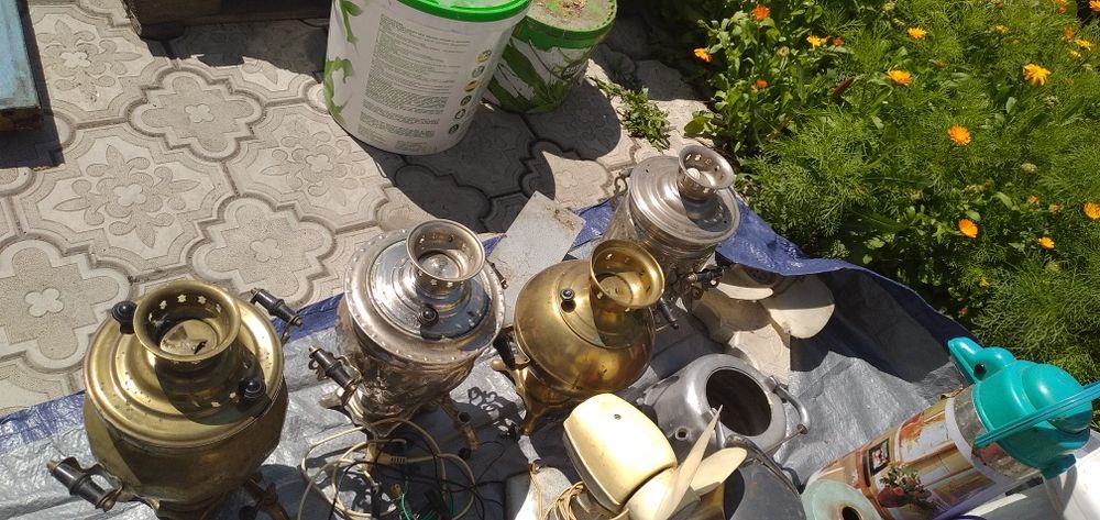 Продам антикварные часы и много др.