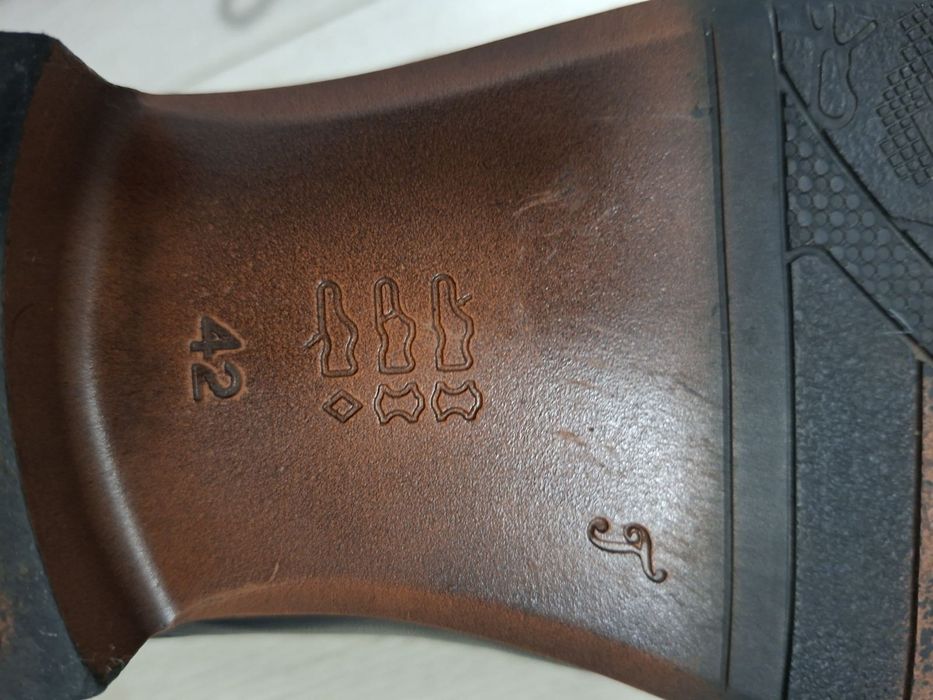 Мъжки обувки и маратонки