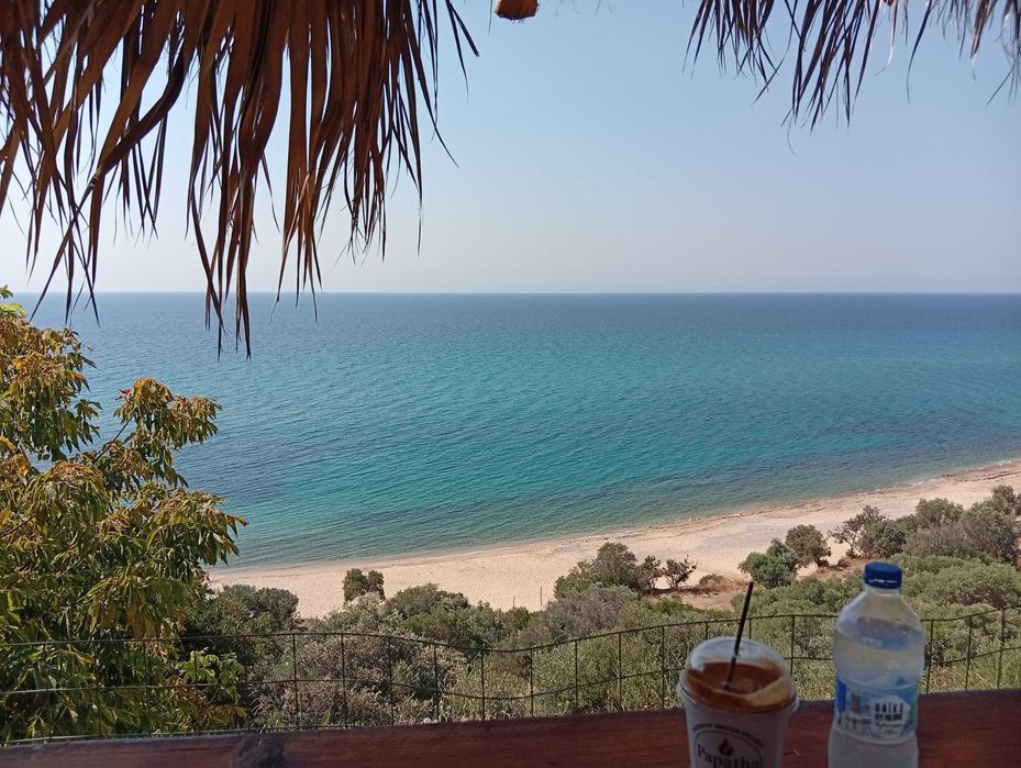 Парцели за каравани Лутра, 8 км. от Перамос, панорама,300кв-20000 евро.