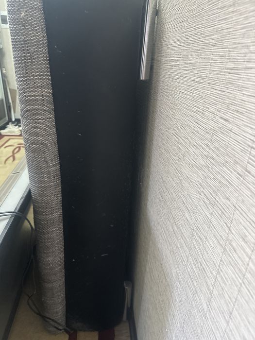 Тахта с изголовьем