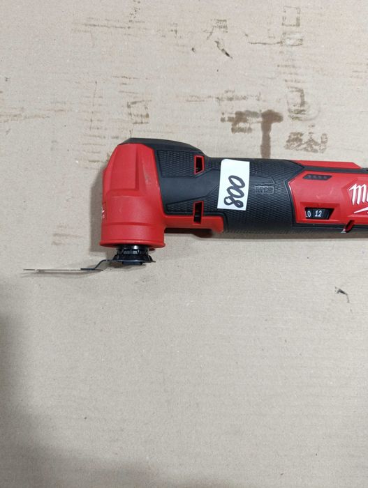 Multifuncțională Milwaukee M12 FMT unealtă multifuncțională – NOU – doar corp