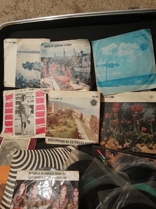 Стари грамофонни плочи